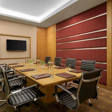 Meluha The Fern Mumbai, Powai, Series By Marriott 5*