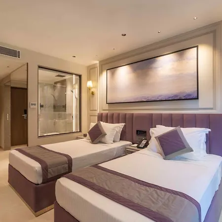 Grand Residency & Serviced Aparthotel