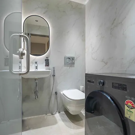 Grand Residency & Serviced 4*