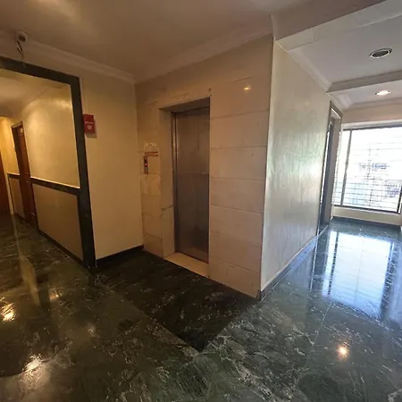 Hotel Lucky Near Nesco 3*