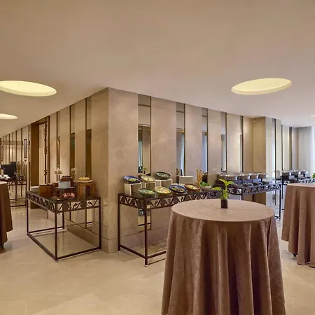 The Fern Mumbai, Goregaon, Series By Marriott 5*