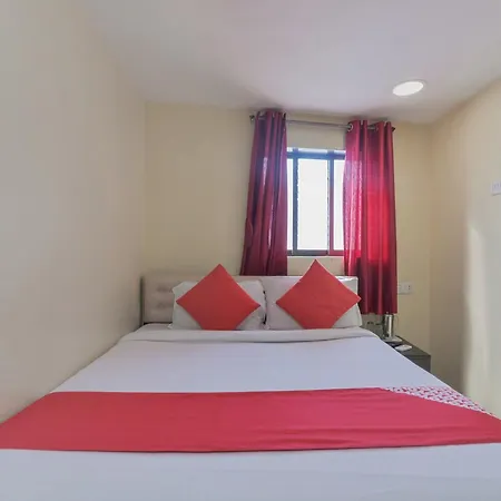 O By Oyo Ak Palace Near Chhatrapati Shivaji International Airport 3*