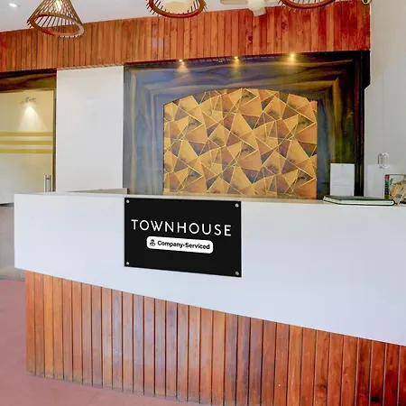 Townhouse Andheri Sakinaka Metro Formerly 3*
