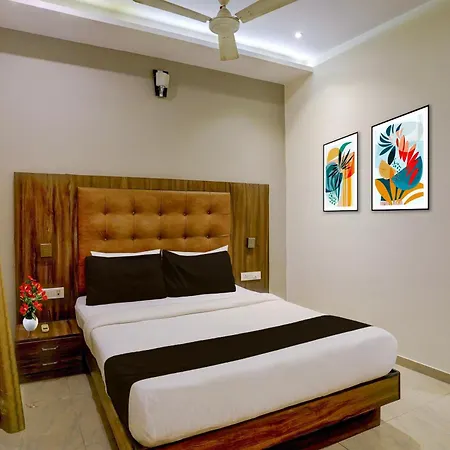 Townhouse Andheri Sakinaka Metro Formerly 3*