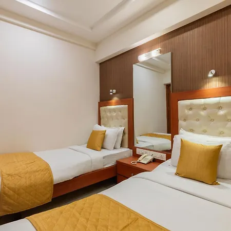 Lords, Mumbai
