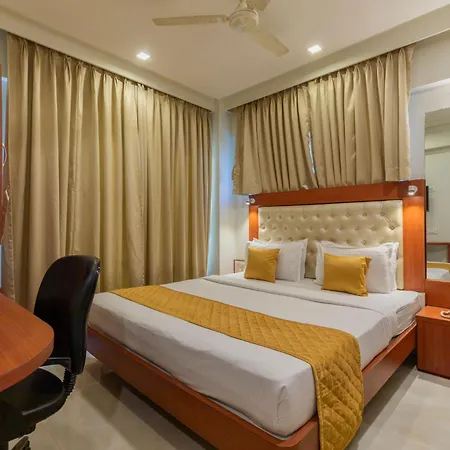 Hotel Lords,