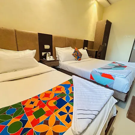 Hotel West Inn-near International Airport 3*