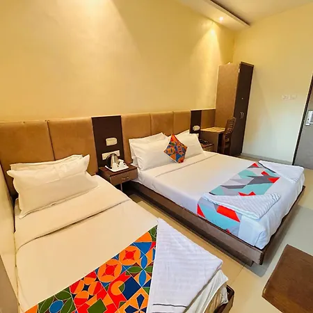 West Inn-near International Airport Hotel Mumbai