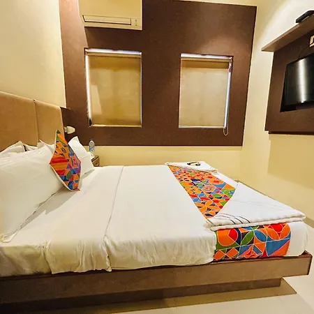 West Inn-near International Airport