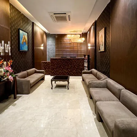 Gulf Mumbai- The Boutique Colaba 4*