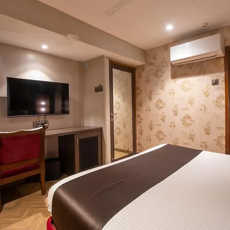 Hotel Gulf Mumbai- The Boutique Colaba