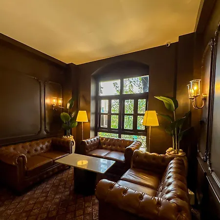 Gulf Mumbai- The Boutique Colaba 4* Mumbai