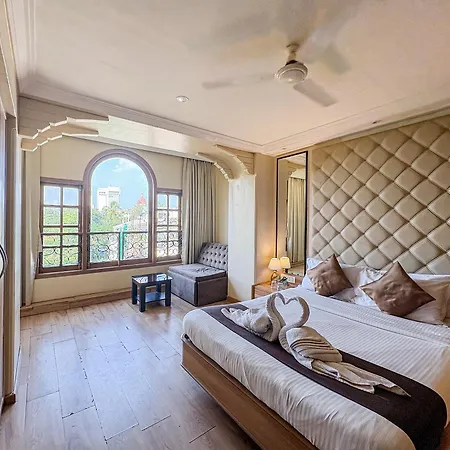 Gulf Mumbai- The Boutique Colaba Hotel 4*