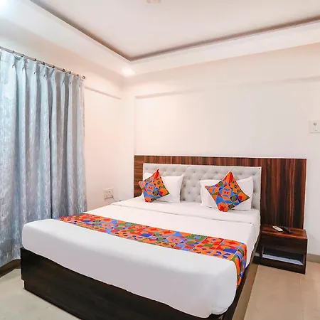 Hotel Fabhotel Arsh Executive 3*