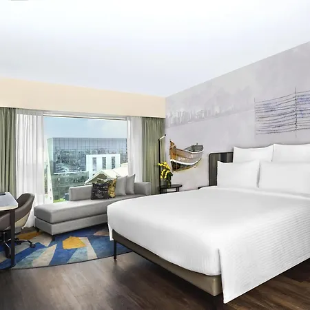Novotel International Airport Hotel 5*