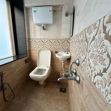 Hotel Artusinn Midc Andheri East 3*