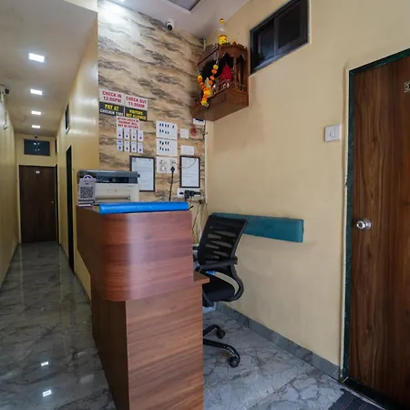 Fabhotel Aai Om Residency Hotel *