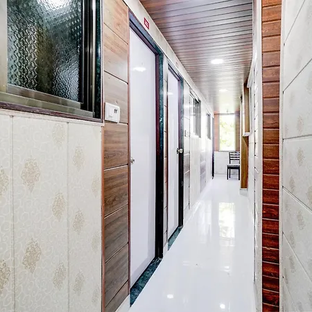 Hotel Super O Amma Bhau Residency 4*