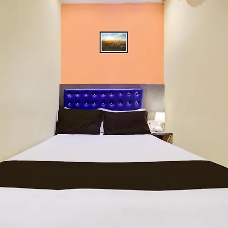 Via Shera Residency Hotel 2*