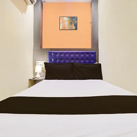 Hotel Via Shera Residency