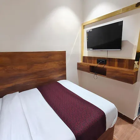 Sai Palace- Near Tata Memorial Hospital Hotel Mumbai