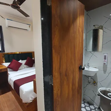 Hotel Sai Palace- Near Tata Memorial Hospital