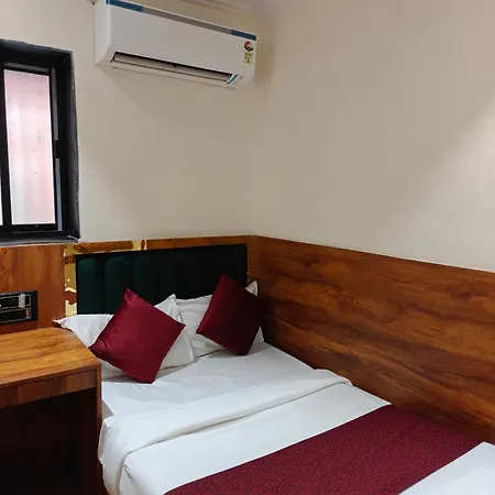 Sai Palace- Near Tata Memorial Hospital Hotel