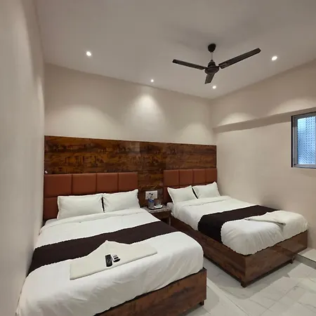 Hotel Powai Palace 3*
