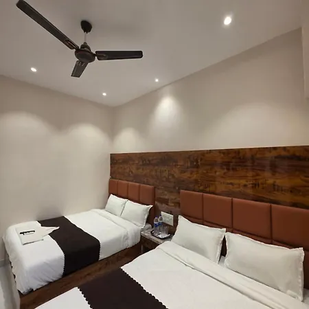 Powai Palace Hotel 3*