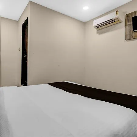 Collection O Bkc Kurla Formerly Pride
