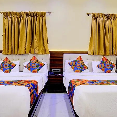 Fabhotel Majestic Crest Hotel