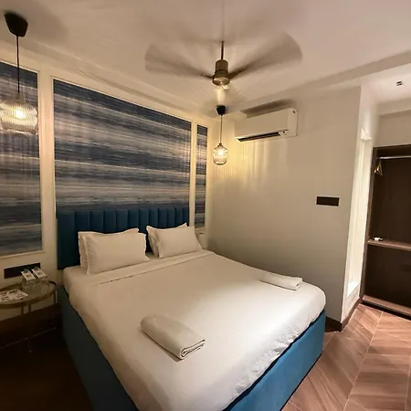 Palm Breeze - Colaba Hotel 3*
