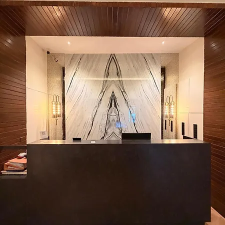 Palm Breeze - Colaba Mumbai