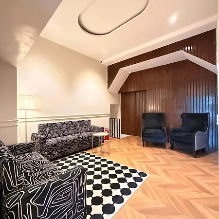 Hotel Palm Breeze - Colaba