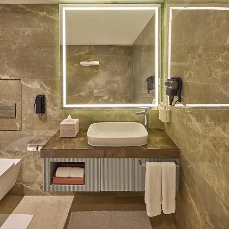 Hotel Iconiqa - The Lifestyle Of