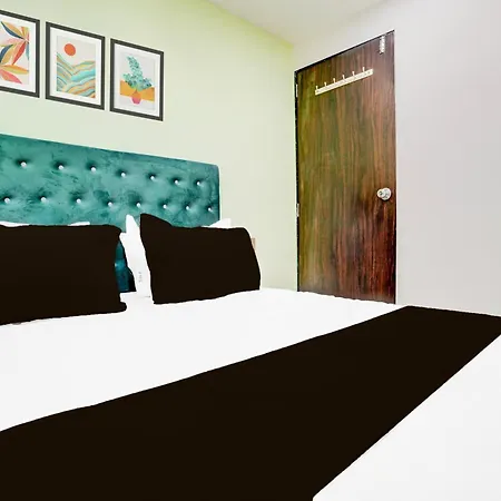 Hotel Via Palace