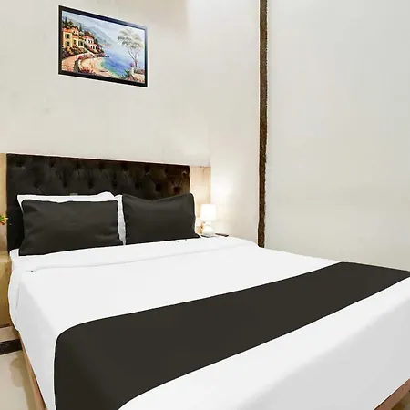 Collection O Parle Formerly Freedom Star Hotel 3*