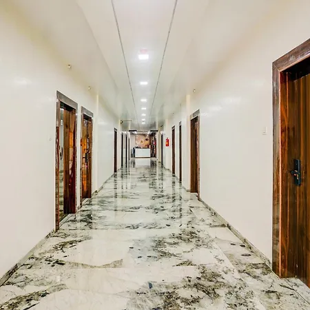Hotel Collection O Ulhasnagar Birla Temple Formerly Yash Residency Mumbai