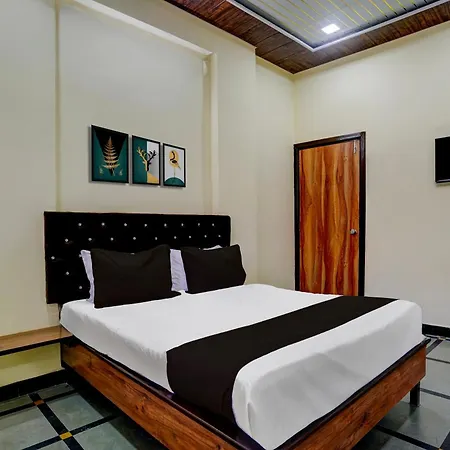 O Royal Hotel