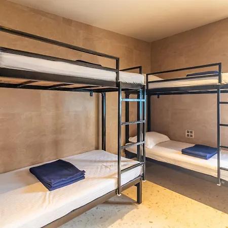 Hotel Reay Road Residency