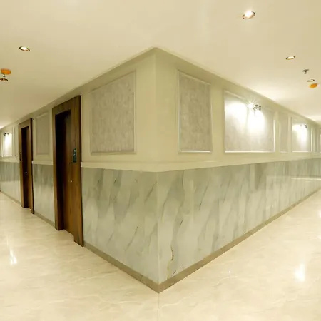 Breeze Bay Ex - Near Us Consulate, Bkc Hotel Mumbai