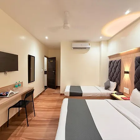 Hotel Riza Nesco Exhibition Centre Goregoan Mumbai