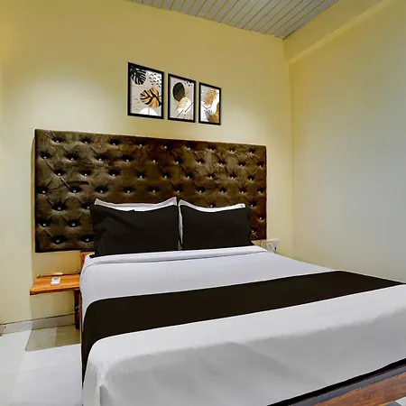 O Royal Hotel 3*