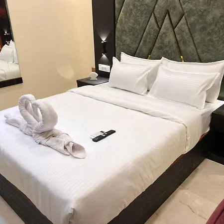 Sky By Glitz Nr Internatinational Airport 3*