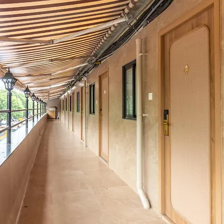 Hotel Reay Road Residency Mumbai