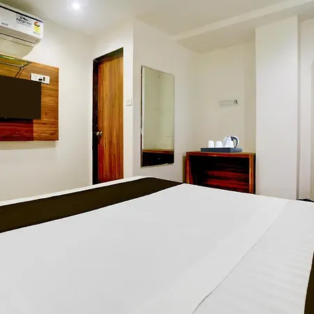 Hotel Super Collection O Sakinaka Airport T2