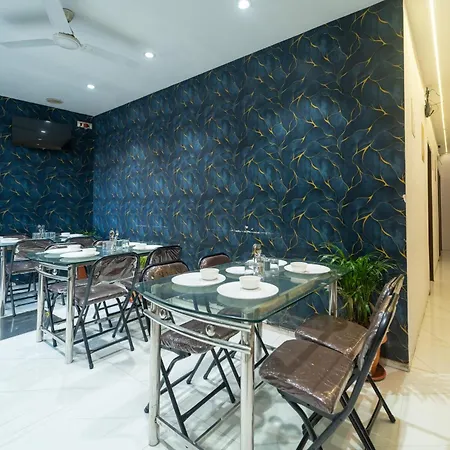 Itsy Rexton Hotel 3*