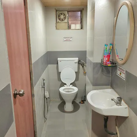 Ebony - Ac, Kitchenette, Ensuite, Independent *