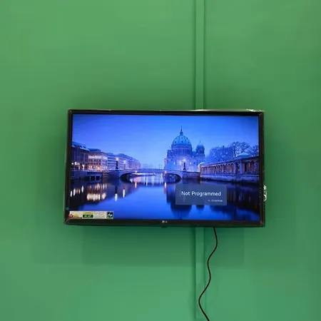 Galaxy Executive & Ac * Mumbai