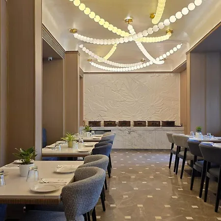 Dragonfly - The Art Hotel Mumbai
